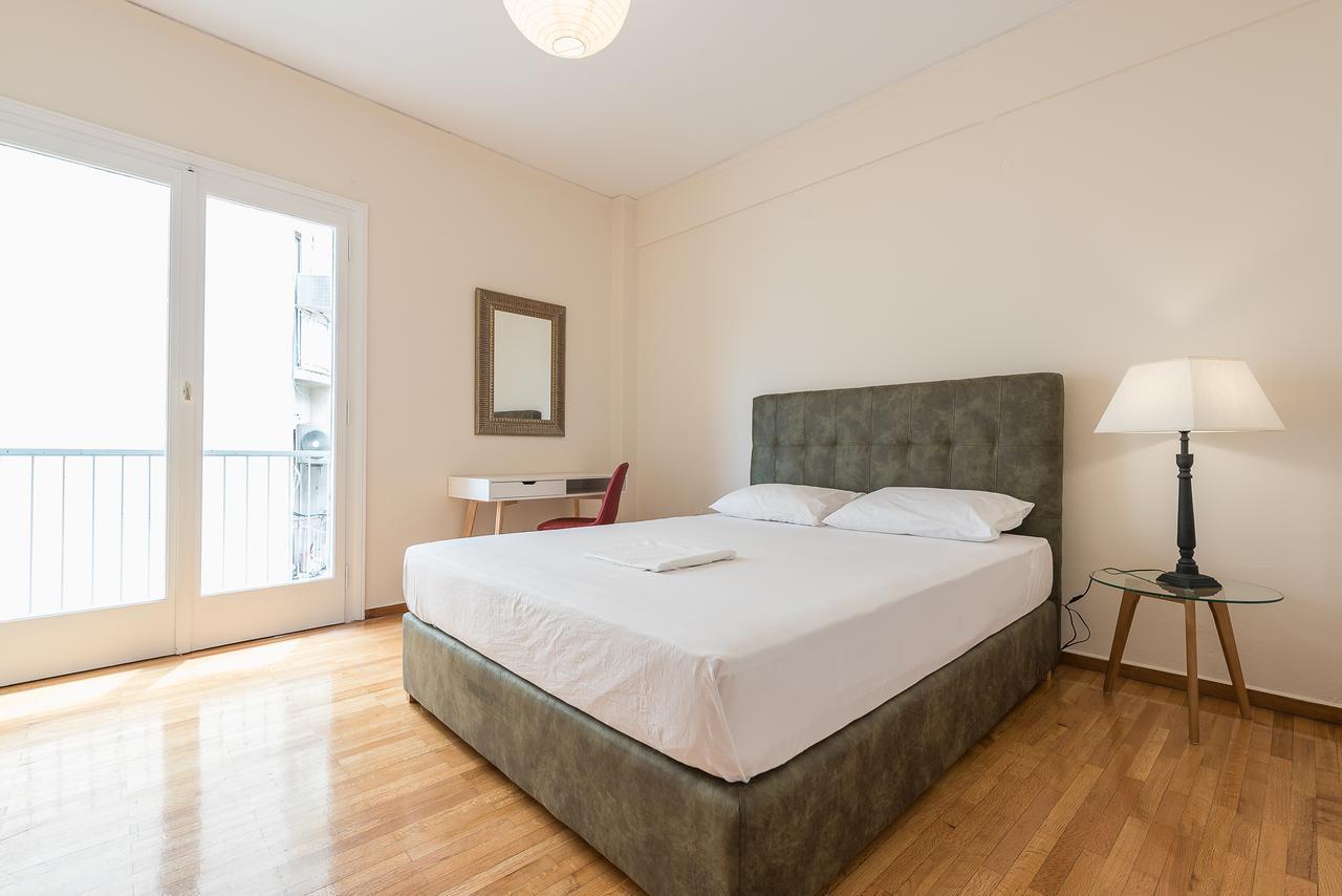 Athens Crown Paradise Apartments Esterno foto
