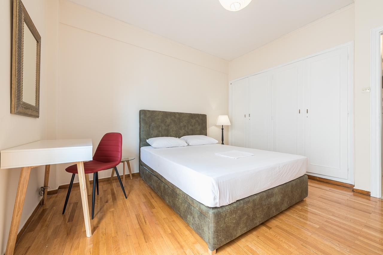 Athens Crown Paradise Apartments Esterno foto